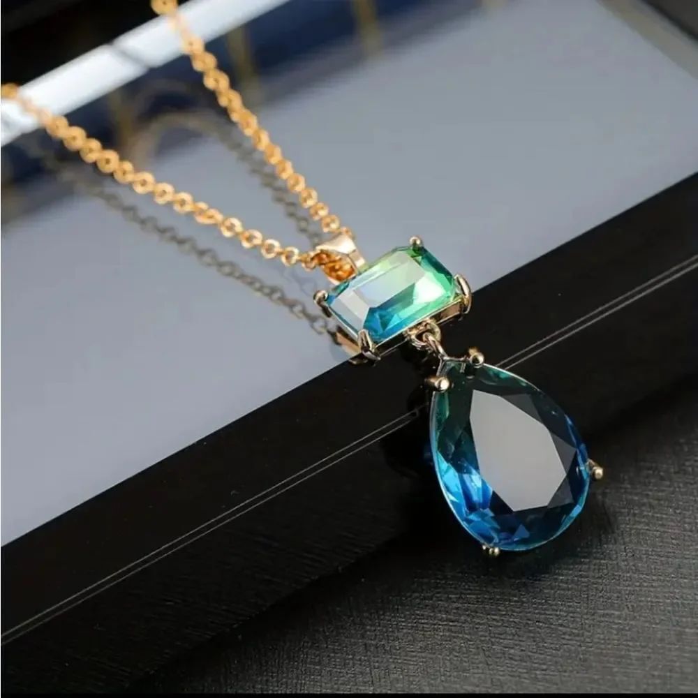 Blue Green Ombre Crystal Rhinestone Necklace